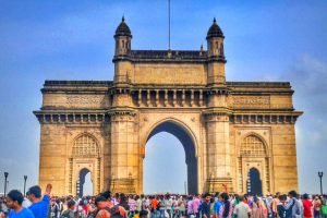 Mumbai Darshan sightseeing bus tour passengers travel experience